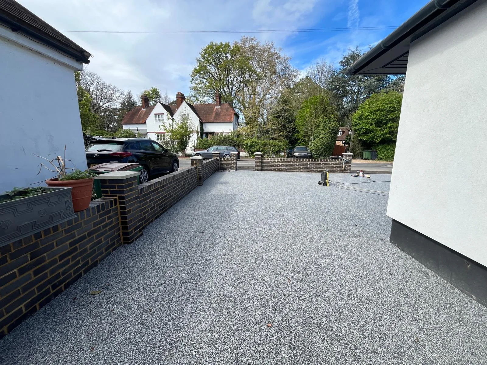 https://resindrivewaysspecialist.co.uk/wp-content/uploads/2026/06/resin-6.webp