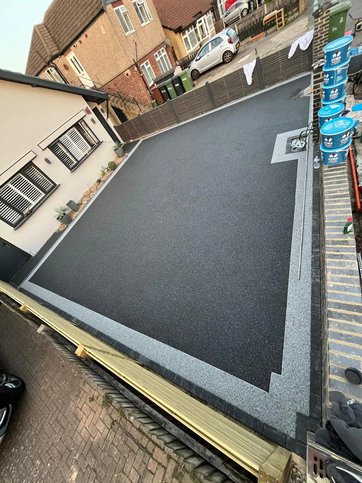 https://resindrivewaysspecialist.co.uk/wp-content/uploads/2026/06/resin-8.webp